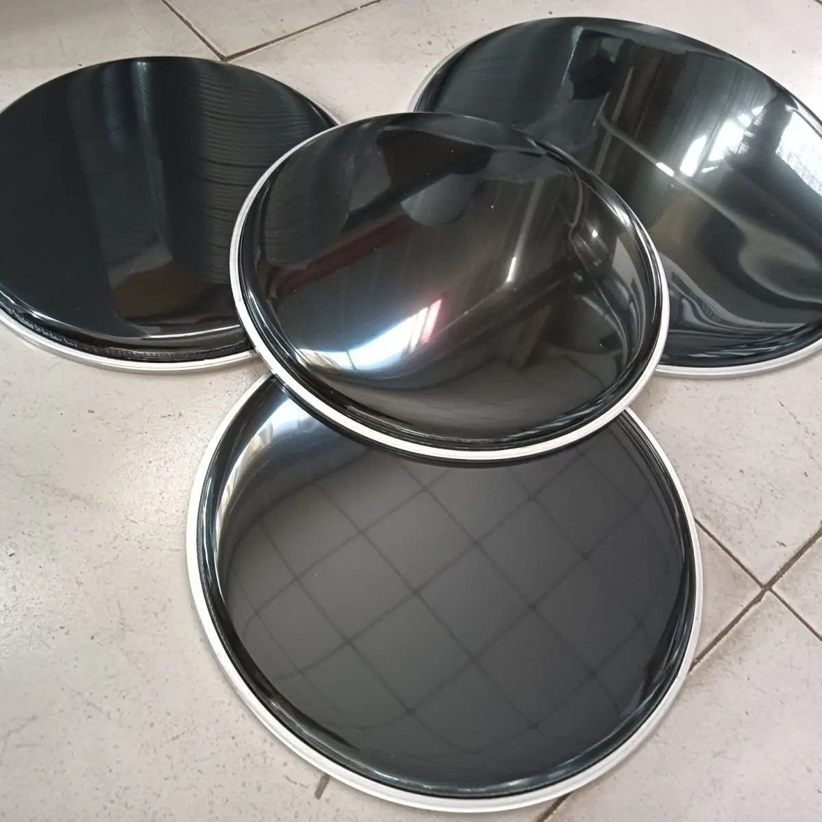 

8-22 inch drum set, jazz drum, percussion drum, high volume, high-quality percussion surface drum, black shiny leather