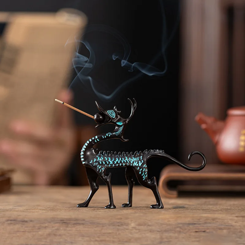Retro Lacquered Dragon-shaped Incense Burner Creative Walking Dragon Incense Holder Tea Ceremony Home Decor Ornament