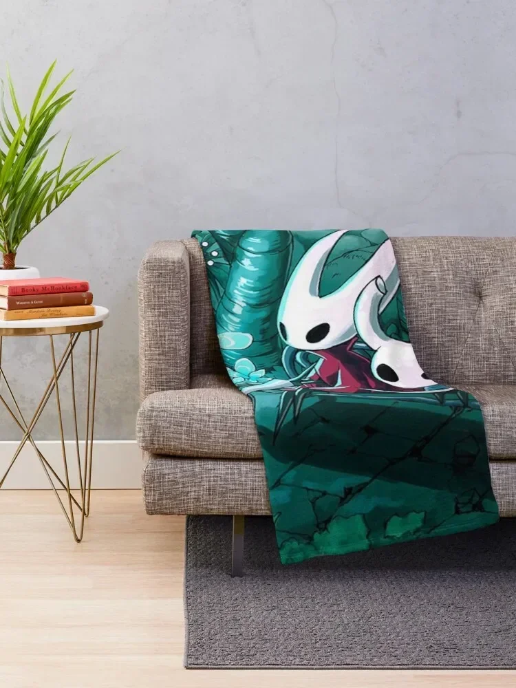 hollow knight Throw Blanket Giant Sofa Furry Beach Blankets