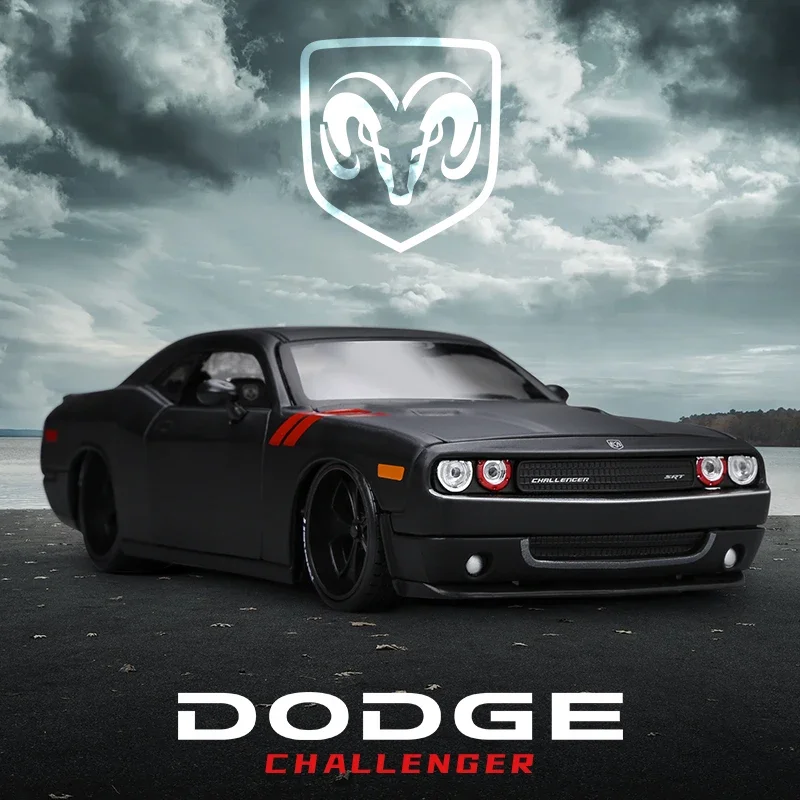 

1:24 Dodge Challenger 2008 Modified Muscle Car Alloy Car Diecasts & Toy Vehicles Car Model Toy Gift