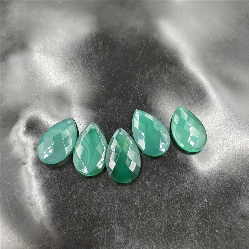 

Cheap Jade Green Cut Agate Water Drop Pendant Green Chalcedony Pendant Jade pendant