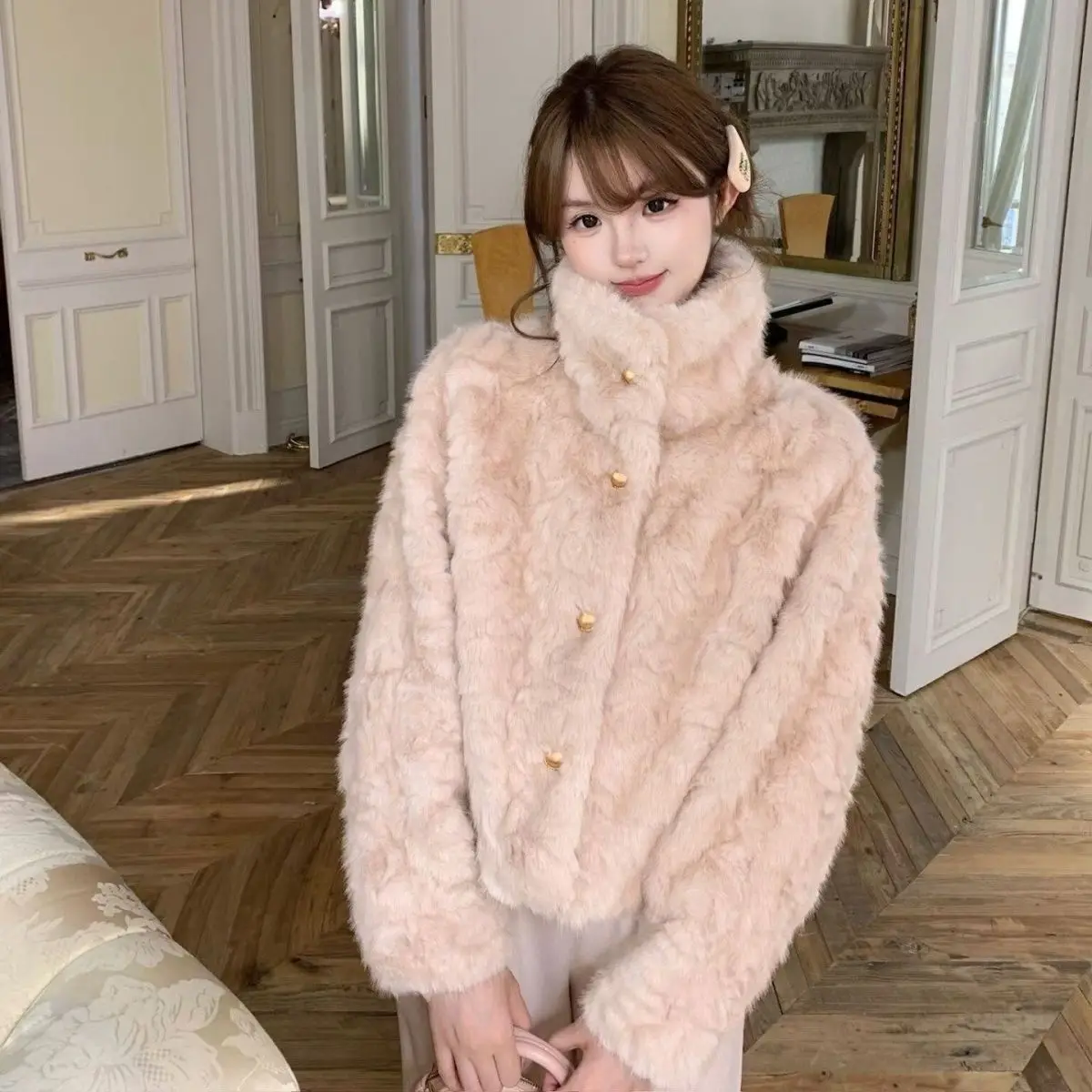 2026 New Artificial Fur, Imitation Fur Lapel Environmentally Friendly Fur Women's Winter Lamb Wool Small Fragrant Hair Coat