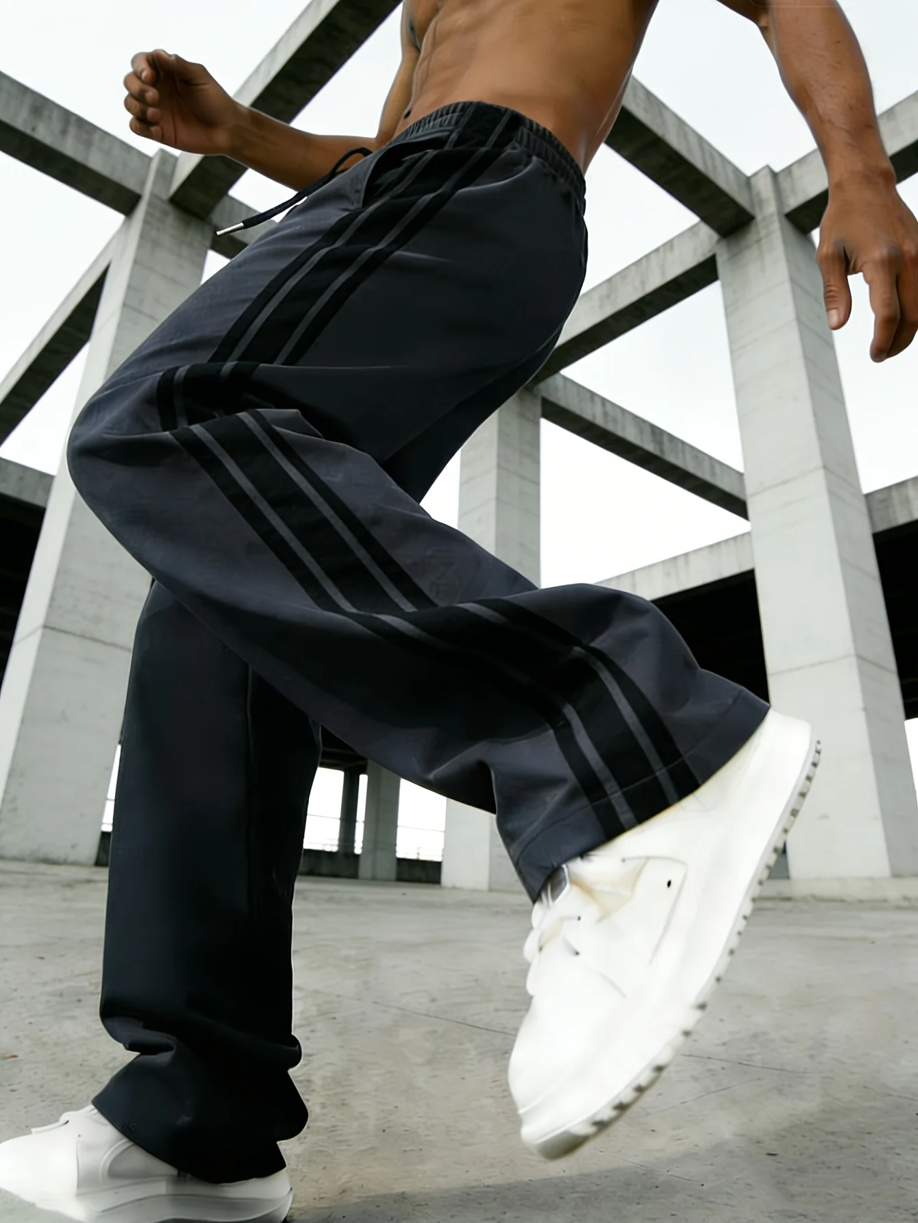 2026 Men's Black Side Double White Stripe Drawstring Wide Leg Quick Dry Sweatpants Summer Loose Straight Casual Pants Kids