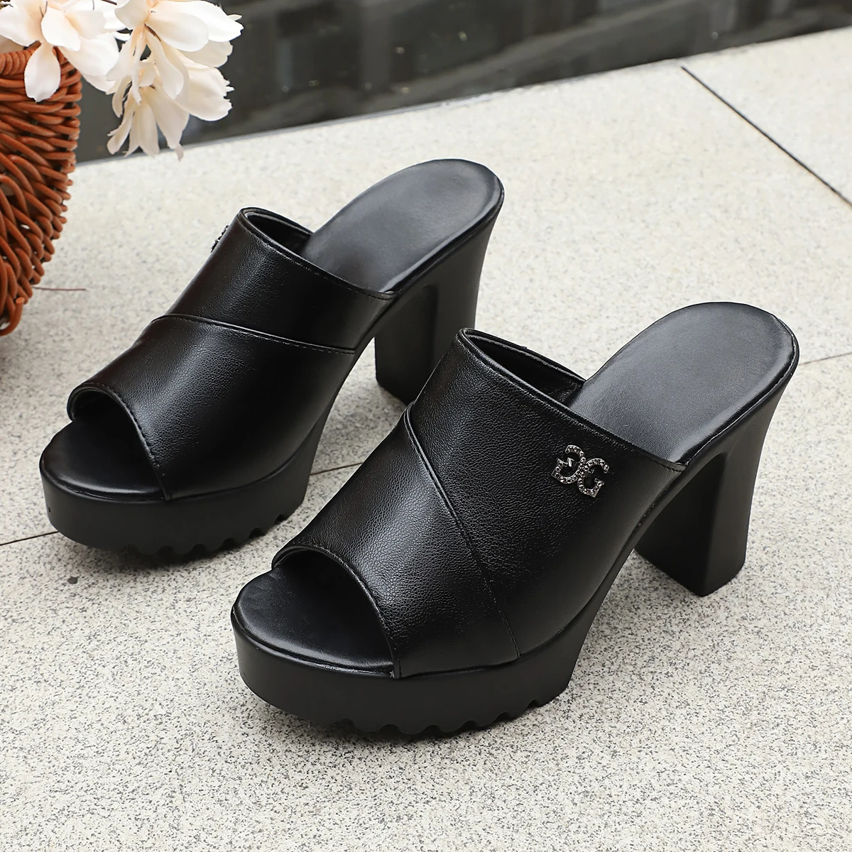 Modische, bequeme, elegante High-Heel-Slipper, Sommerneuheit, runde Spitze, Fischmaul-Design, sexy, lässige Slipper für Damen – Detail 11