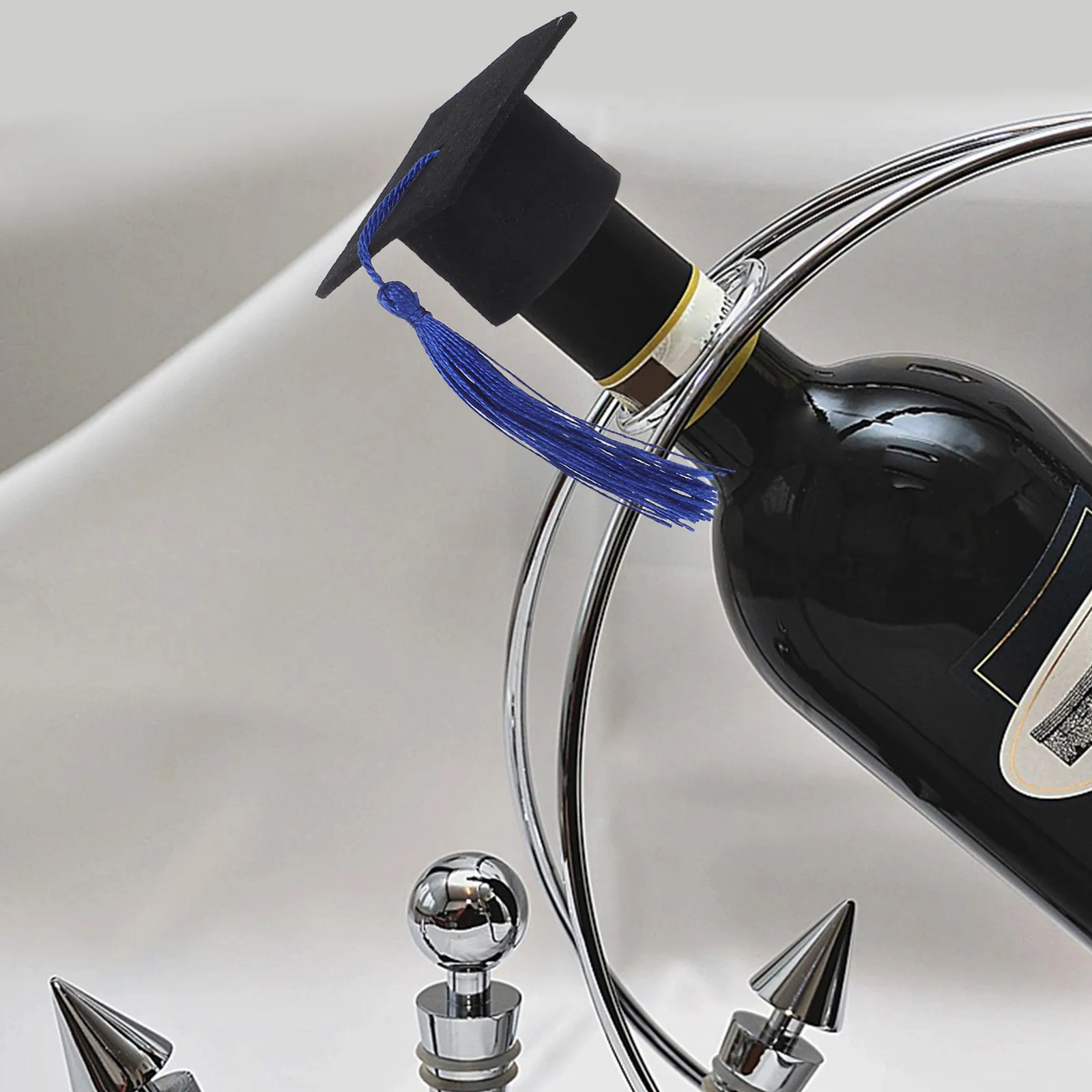 

Набор из 6 колпачков для винных бутылок с кисточками в форме докторской шапочки, мини-колпачки для бутылок красного вина и пива, для создания праздничной атмосферы на выпускных вечеринках