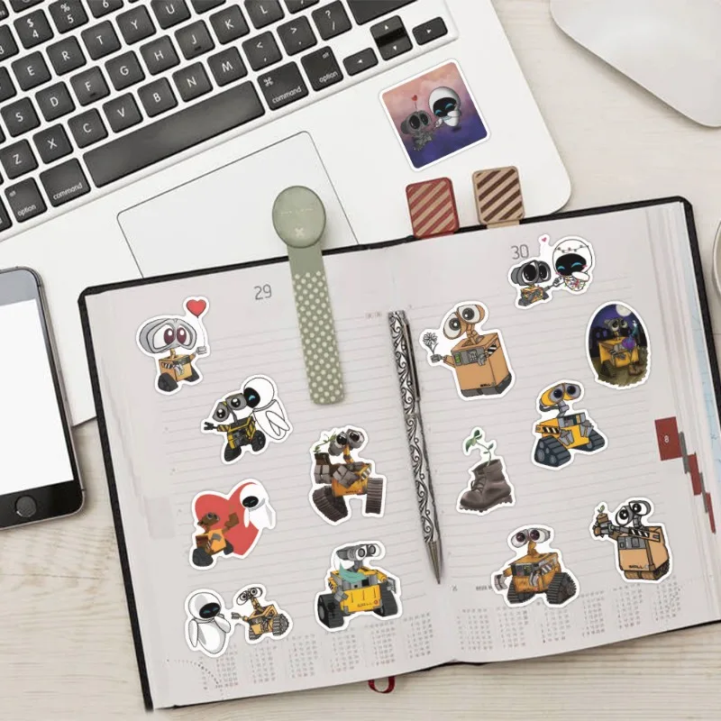 50 個ホットウォール · E 漫画ロボット楽しい落書きステッカー車のトランクスケートボードギターノートブックステッカー誕生日プレゼント