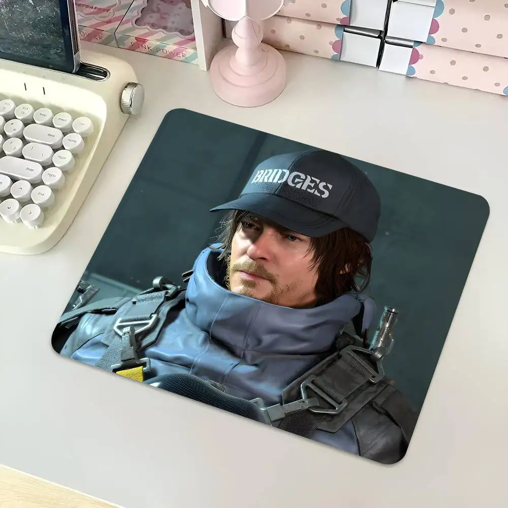 1pc Game Death Stranding Small Mousepad Keyboard Pad Laptop Cushion Non-slip Deskpad