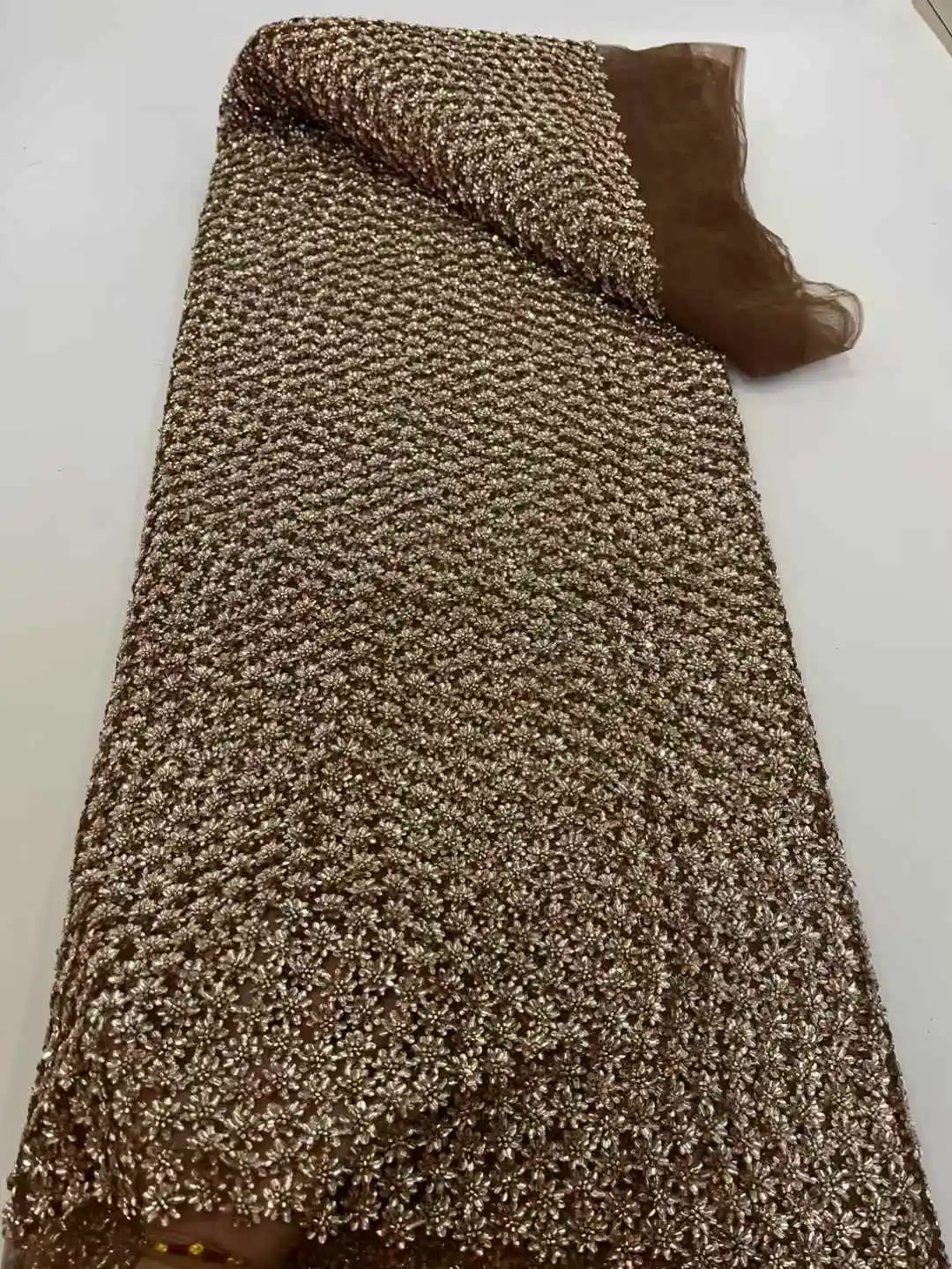 

Popular Hot Sale African Sequins Beaded Lace Fabric High Quality Nigerian Wedding Embroidery French Tulle Sewing For Women Dress