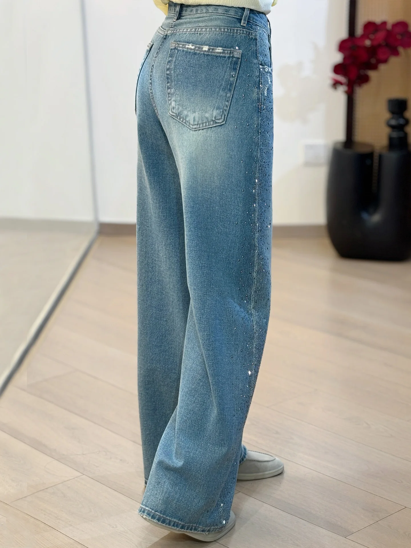 

Petite Nameless Heavy Duty Rhinestone Washed High Waist Slimming Drapey Wide Leg Jeans Spring Season Ladies Cotton Denim