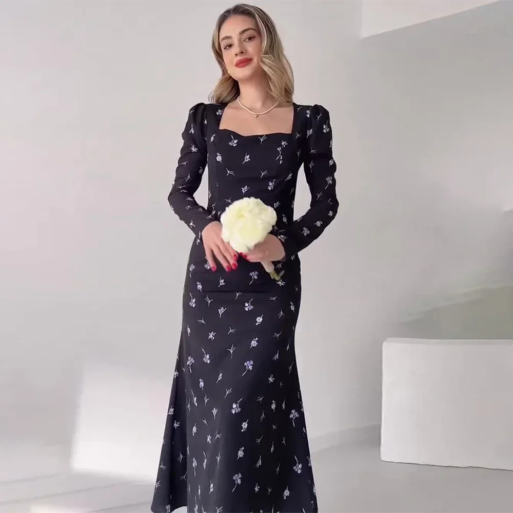 فساتين نسائية موضة 2025 بطباعة نحيفة أنيقة بياقة مربعة وأكمام طويلة بطول الكاحل فستان غير رسمي عالي الخصر