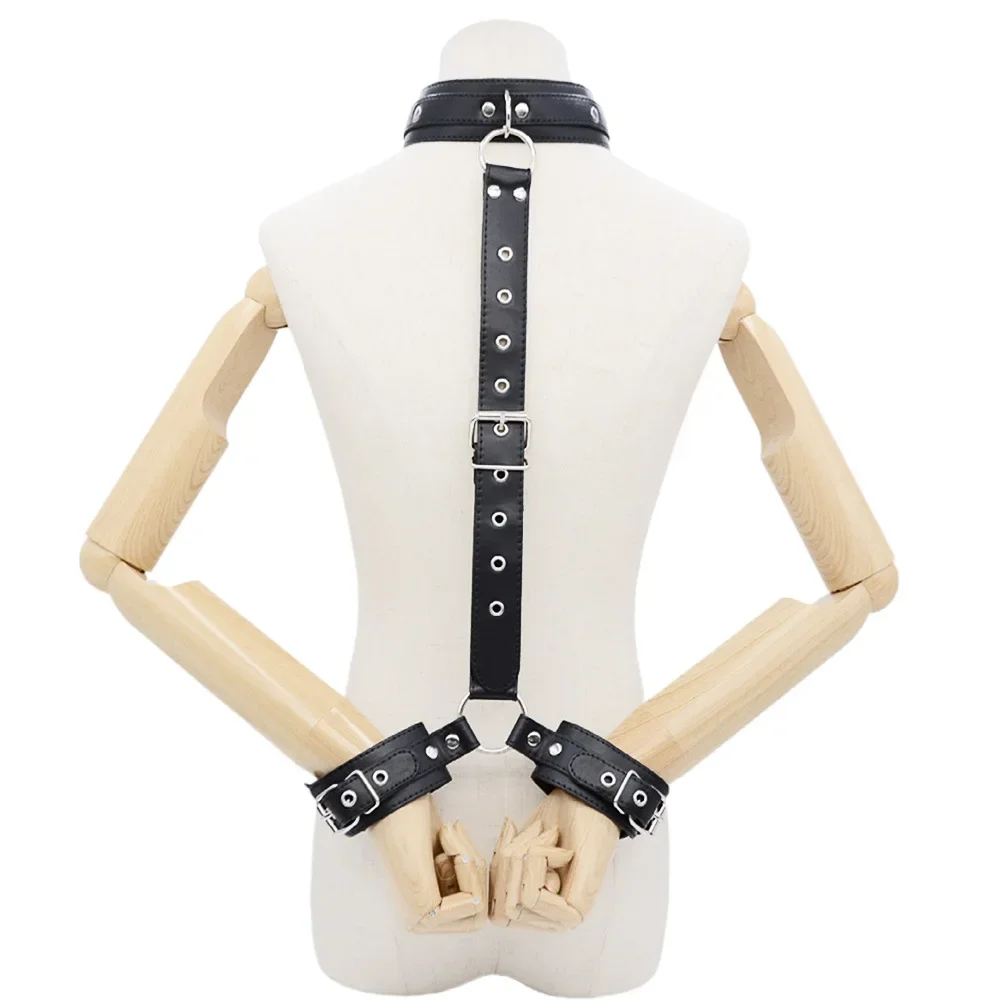BDSM Collar with Leash  Adjustable PU Leather O-Ring Choker, Bondage Restraint Gear for Couples, Adult Sex Toy Gift (Available