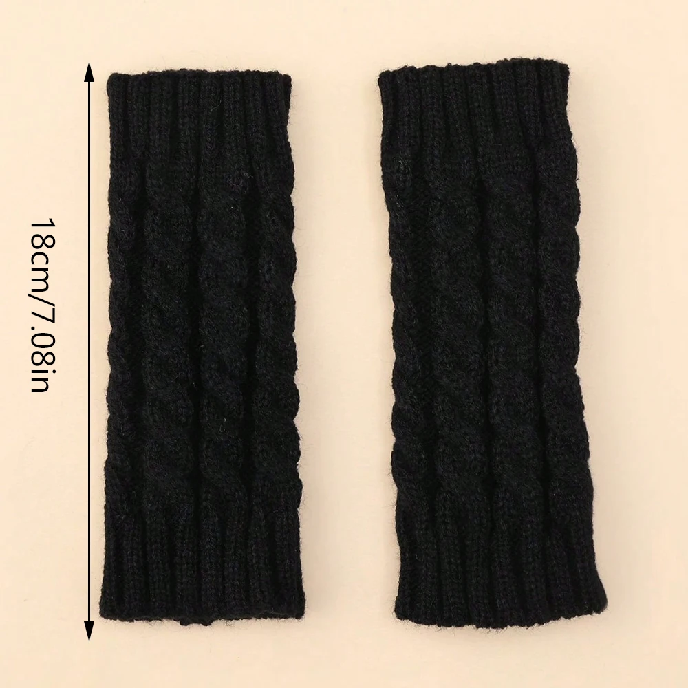 Black Short 100% Linen Fingerless Gloves, Suitable for Keeping Warm in Autumn and Winter, a Great Gift Choice for Valentine's Day, Perfect for Wearing in Autumn and Winter