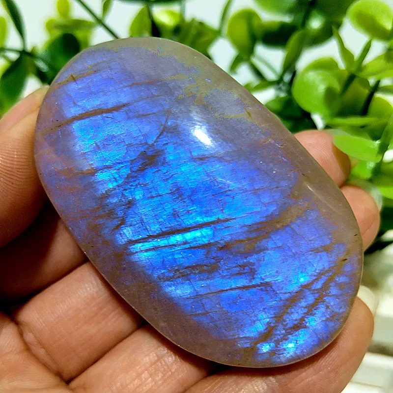 Natral Stones White Moonstone Labradorite Palm Sorcerer Meditate Spiritual Healing Feng Shui Crystal Home Decoration