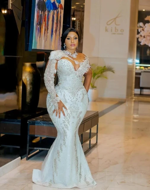 2025 Arabic White Mermaid Wedding Dresses with Detachable Train Beaded Illusion Long Sleeve Plus
