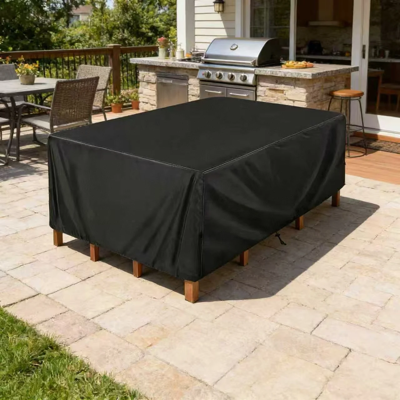 Black 210D Oxford cloth, suitable for outdoor patio patio table and chair furniture protective cover