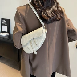 Simple Fashion Versatile Women's PU Leather Single Shoulder Bag Outdoor Leisure Commuting Trend New Storage Saddle Bags