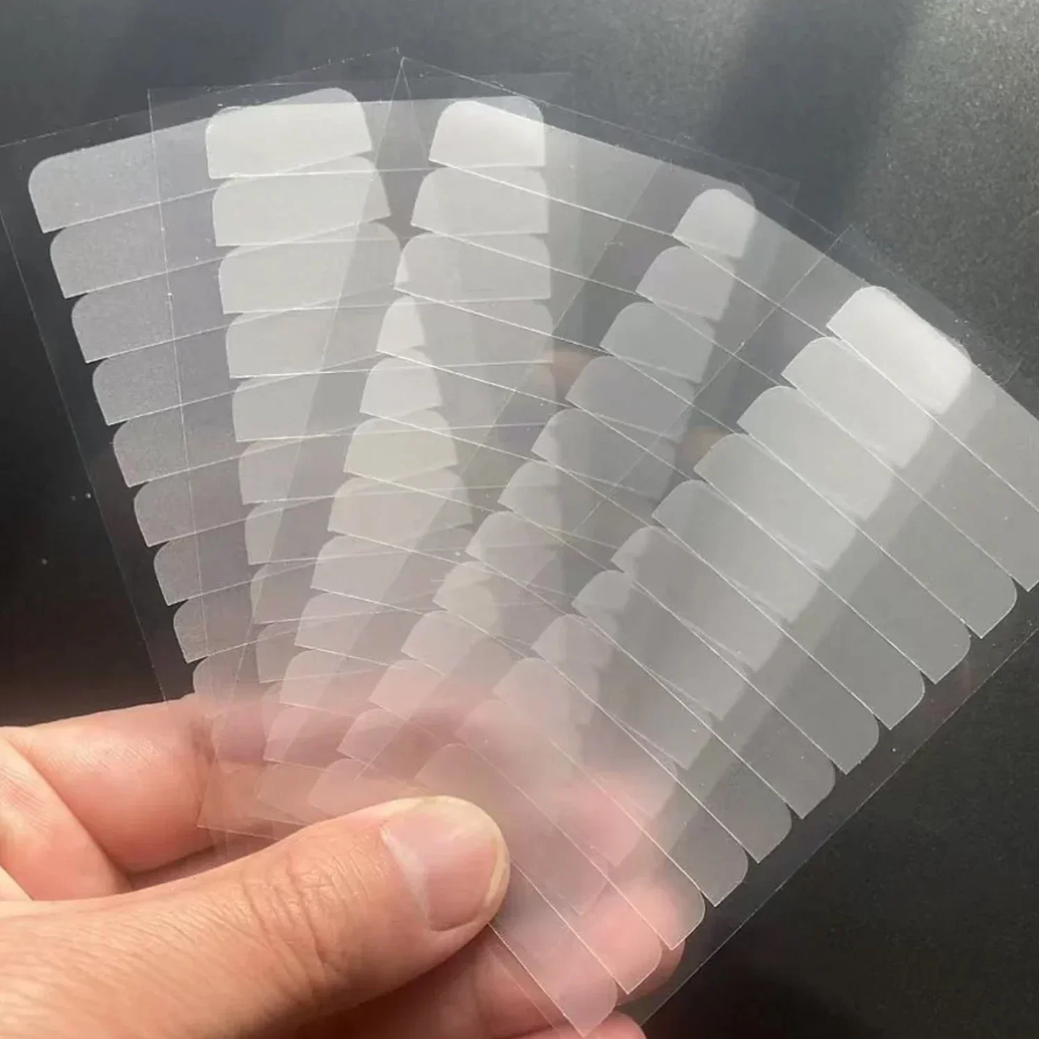 Single-Sided Hair Extension Tape, Transparent Pre-Cut Replacement Adhesive Tabs for Tape-In Hair Extensions, Strong Hold Waterpr
