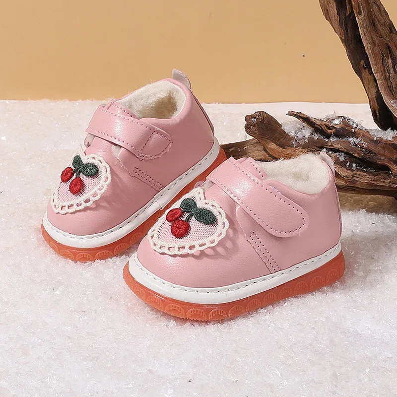 Girls Princess Walking Shoes Sweet Candy Color Kids Casual Shoes Warm Fur 2025 Winter New Baby Flat Shoes Soft Bottom Size 16-20