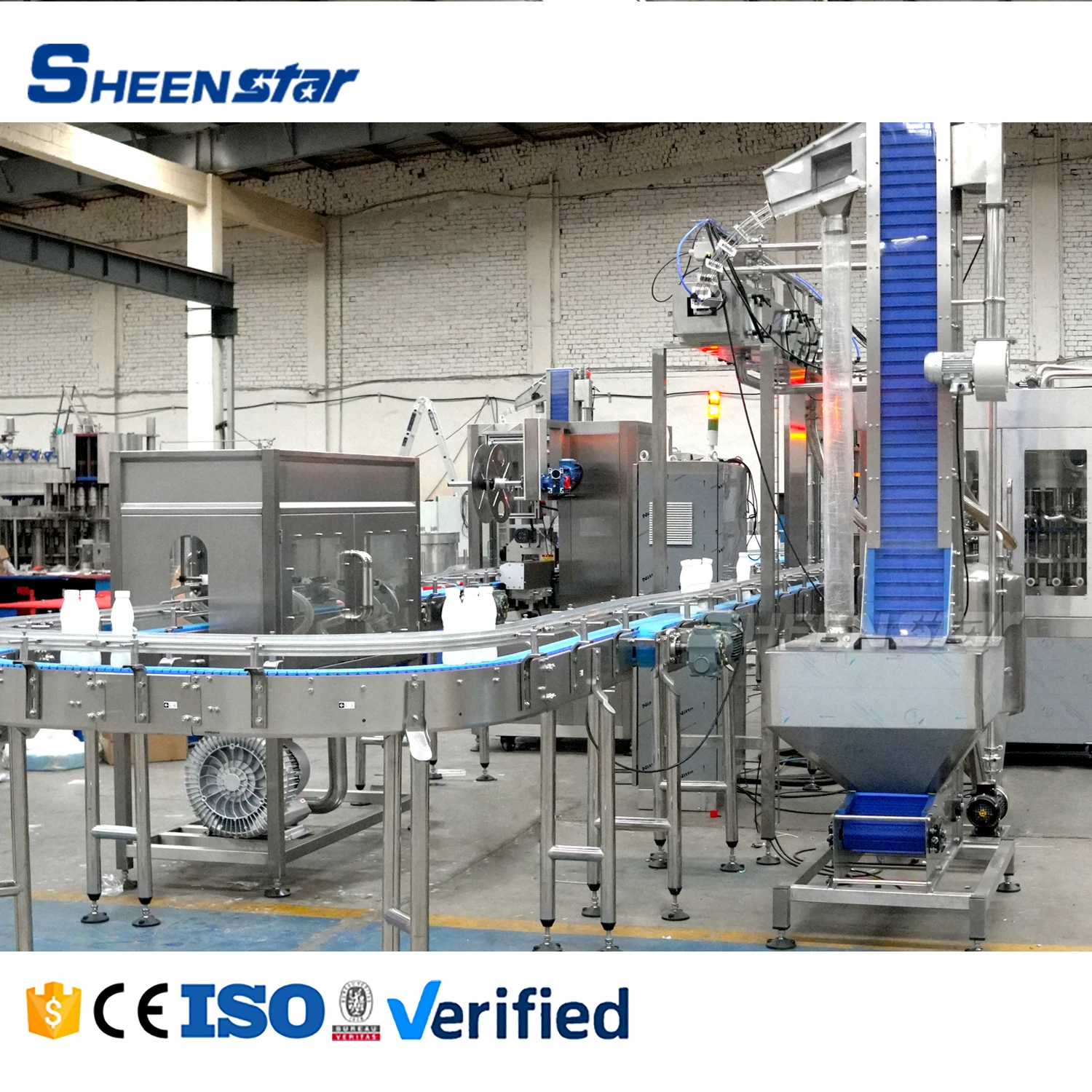 Energy Saving Full Automatic 500ml Beverage Drinking Filling Packing Machine 16 Head 7000bph Juice Bottle Filling