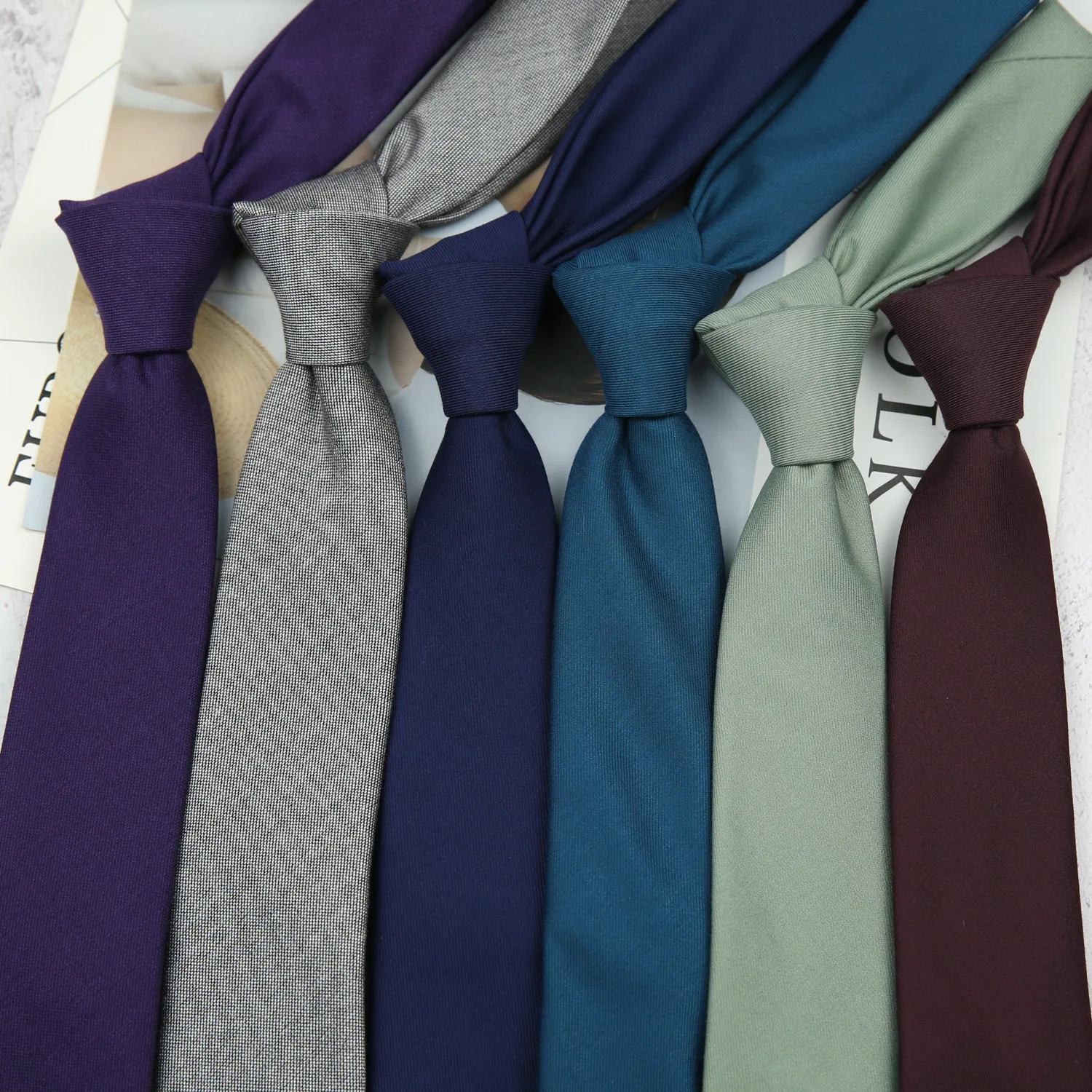 

Wine red, gray, blue, black, brown tie, hand tied cotton, Korean version, solid color, college, British style, casual men and wo