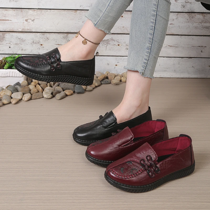 

Women's leather flat shoes, spring and autumn women's loafers, single classic mom shoes, anti-slip free shipping shoes