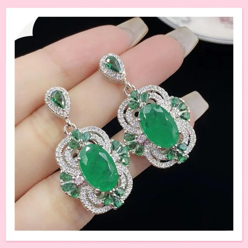 

Explosive Simulation Emerald Tourmaline Full Diamond Earrings, Silver Needles, Classic Retro Green Zircon Earrings.