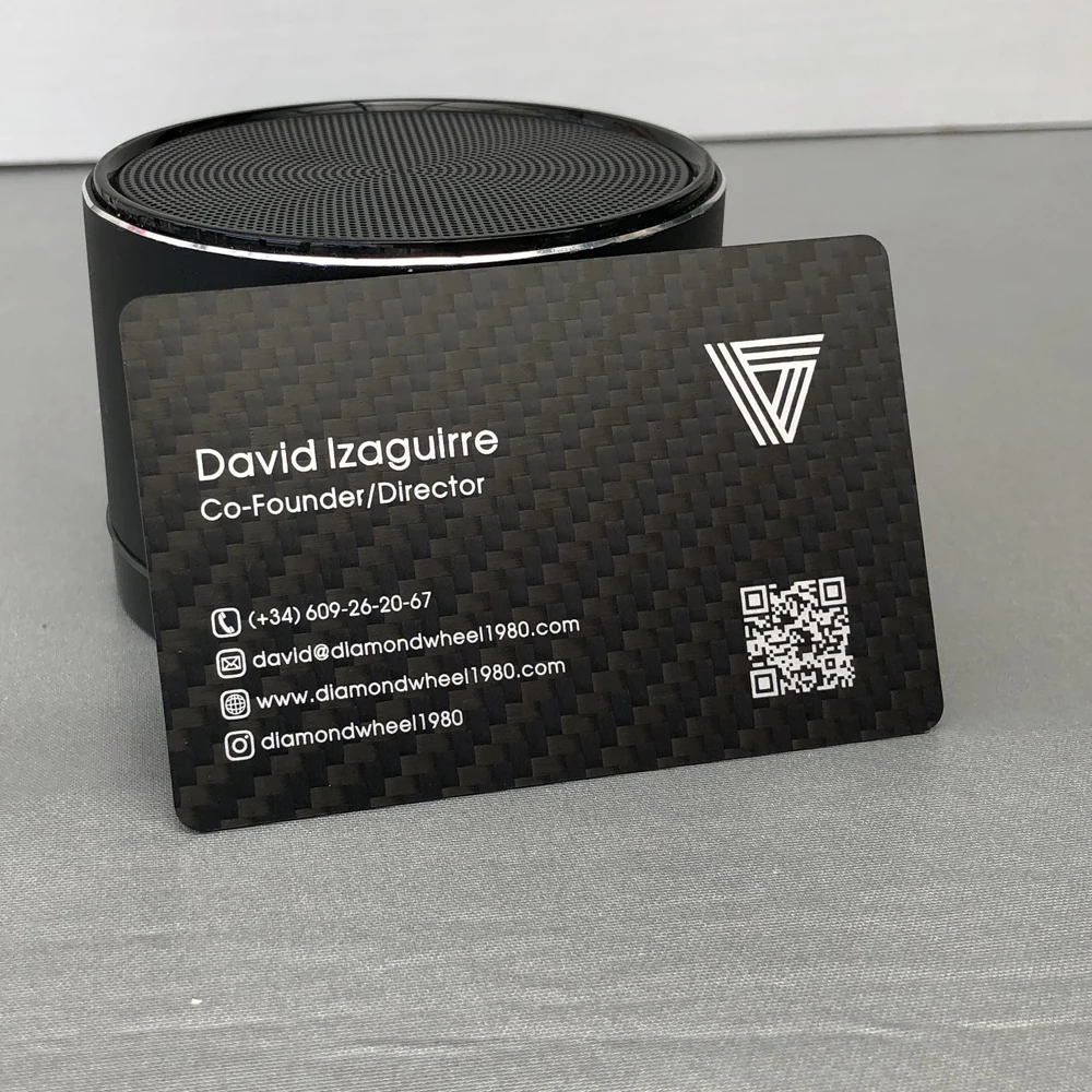 Carbon fiber business card stainless steel card hollow card greeting card design and production