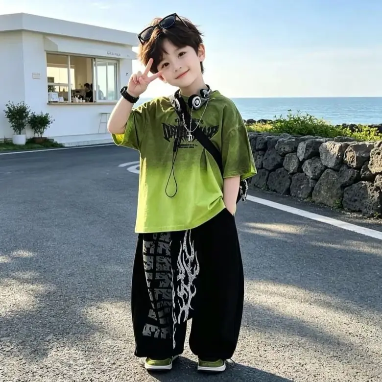 

Boys Summer Hip Hop Tracksuit Gradient Tie Dye Short Sleeve T-Shirt+Graffiti Printed Pants 2Pcs Kids Casual Streetwear Cool Outf