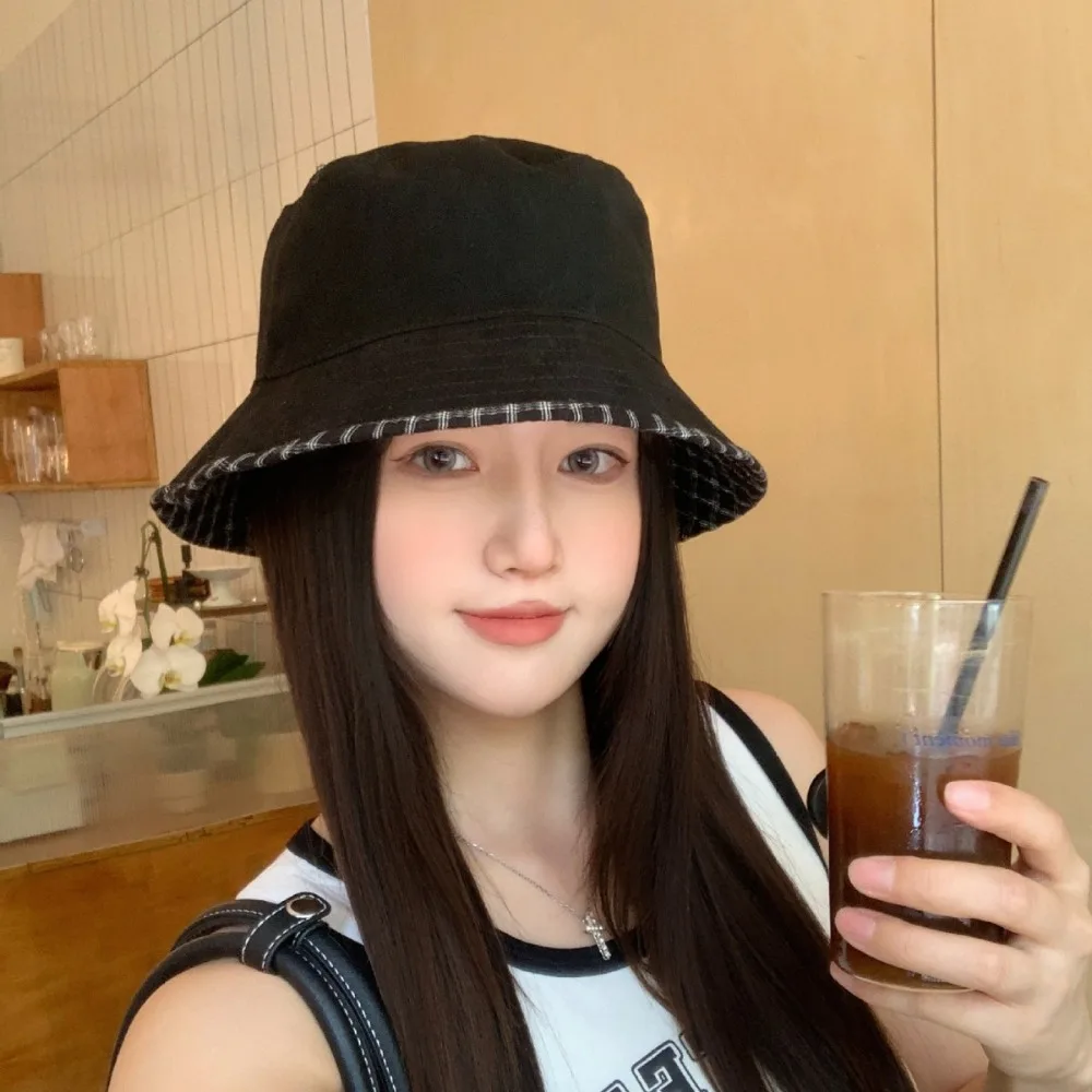 Topi Matahari Kelas Atas dengan Pelindung Matahari Pola Kotak-kotak Topi Nelayan Dapat Dibalik Fashion Retro Kasual Hadiah Liburan Populer