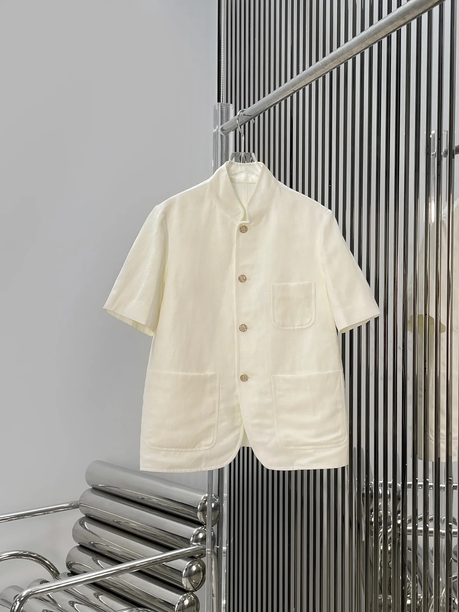 

Retro Women's Linen Jacket Loose Fit Casual Short Sleeve Stand Collar Multi-Pocket Slimming Stylish Versatile Summer Coat