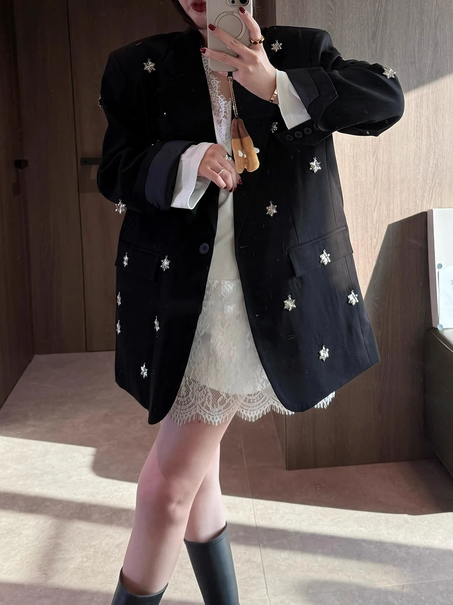 TWOTWINSTYLE Solido Allentato Impiombato Paillettes Casual Blazer per Le Donne Risvolto Maniche Lunghe Patchwork Tasca di Moda Giacca Sportiva Femminile Nuovo