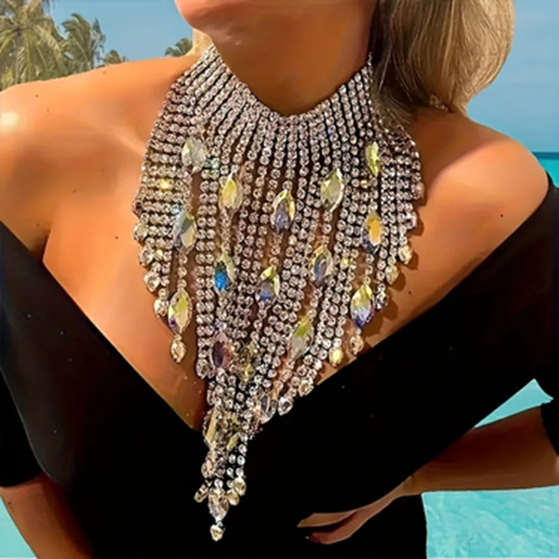 Exaggerated Atmospheric Long Flow Su Water Drop Necklace Fashionable Luxury Women's Nightclub Party Dressing Jewelry Accessories