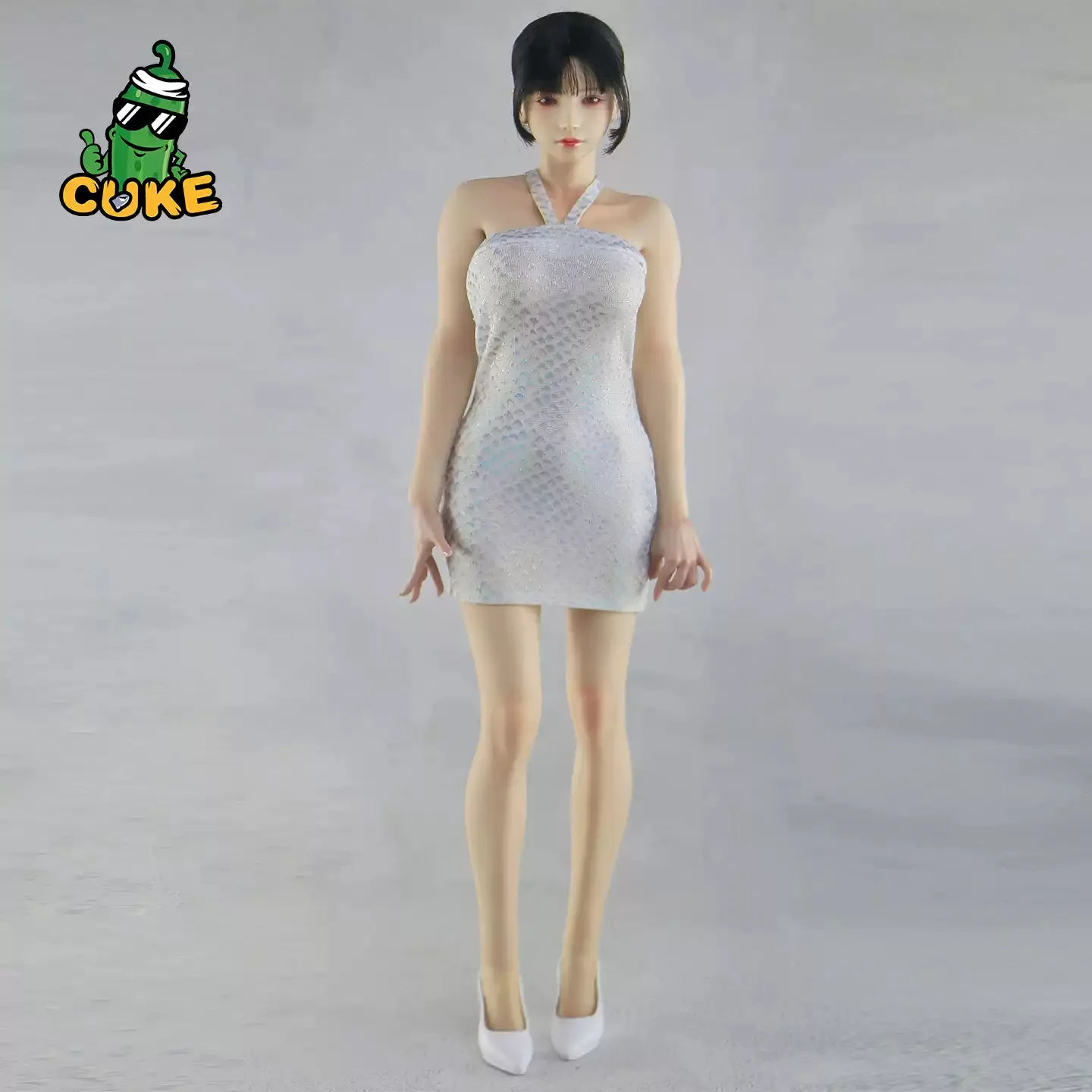

CUKE TOYS 1/6 Scale Female Dress Elastic Strap Jumpsuit Off Shoulder Top Short Skirt For 12in VCD01 Soldier Action Figure Doll