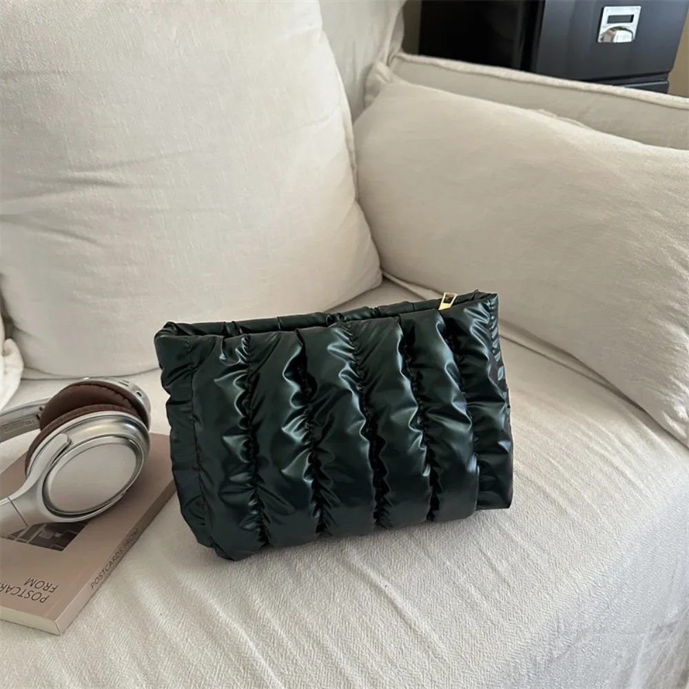 

Elegant Quilted Cosmetic Bag Space Cotton Large Capacity Puffer Makeup Clutch Purse wrinkle Soft Toiletry Storage Organizer
