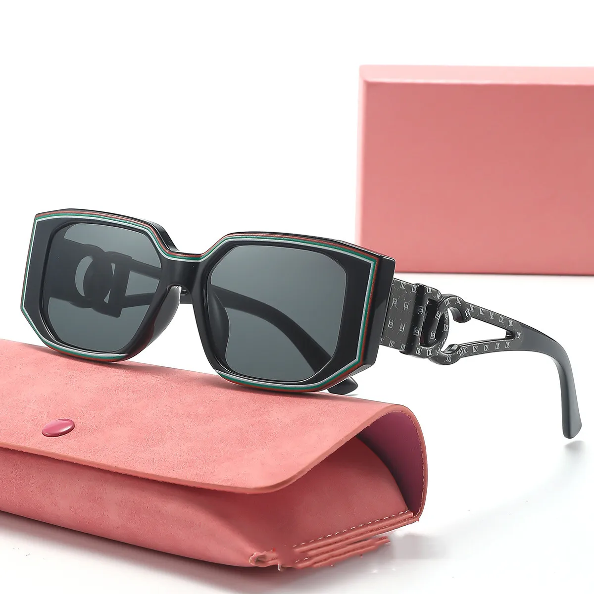 2025 هيكل حرف جديد مرآة الساق إطار كبير مصمم الأزياء النظارات الشمسية الفنية المرأة نظارات شمسية مقاومة للأشعة فوق البنفسجية (DS-8171)