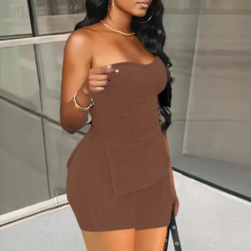 2025 ฤดูร้อนของผู้หญิงสองชิ้นที่ไม่มีสายหนังสีทึบแขนกุดแฟชั่นชุดกระโปรงสั้นลําลอง