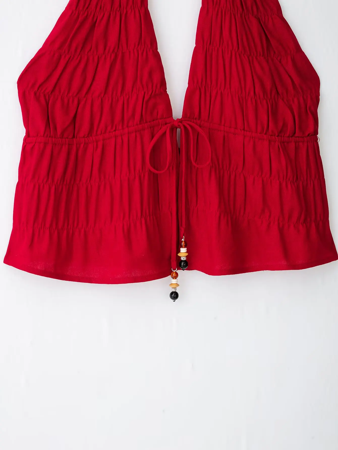 KONDALA Schicke Sommerliche Sexy Rote Damenanzüge mit Neckholder-Plissee-Weste + Langer Midirock mit Kordelzug – Modische Urlaubssets für Damen 2026 – Detail 9