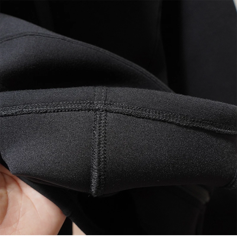 Schwarze Damen-Crop-Jacke mit Stehkragen, durchgehendem Reißverschluss, verstellbaren Manschetten und Reißverschluss, einfarbiger Mantel, 2026, lässig, für den Alltag, Herbst, Streetwear – Detail 3