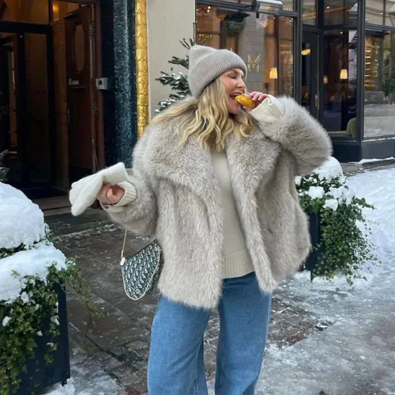 Mujer piel de zorro de imitación temperamento de piel sintética elegancia corta mujer para abrigo 2025 nuevo abrigo de piel gruesa de invierno abrigo de piel de zorro sintética H505
