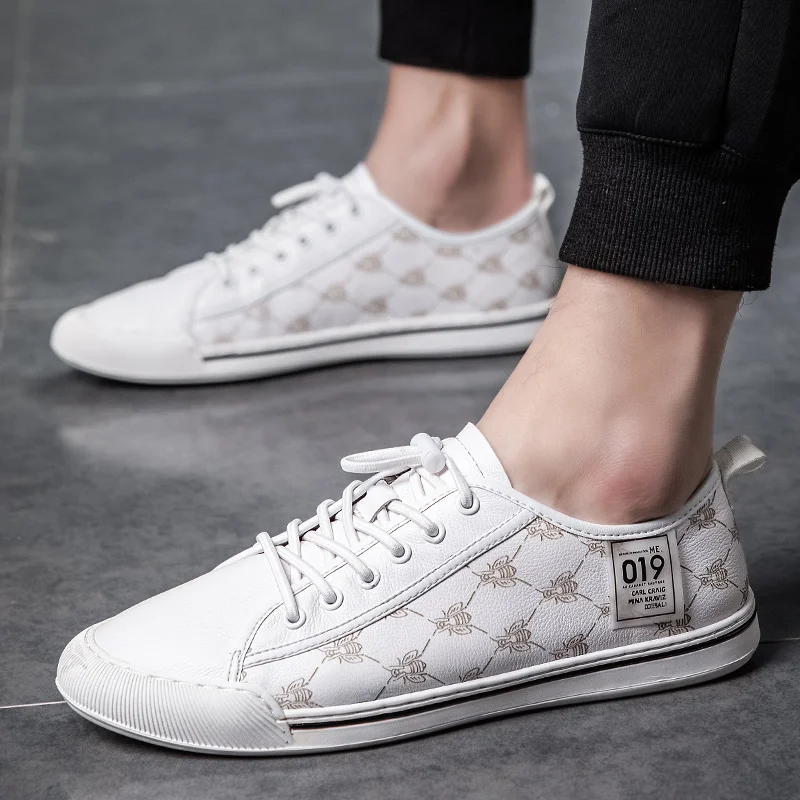 Casual Shoes, Cowhide Sports Shoes, Flat Shoes, Classic Men's Casual Shoes, Spring and Autumn New Styles, Trendy Casual Shoes