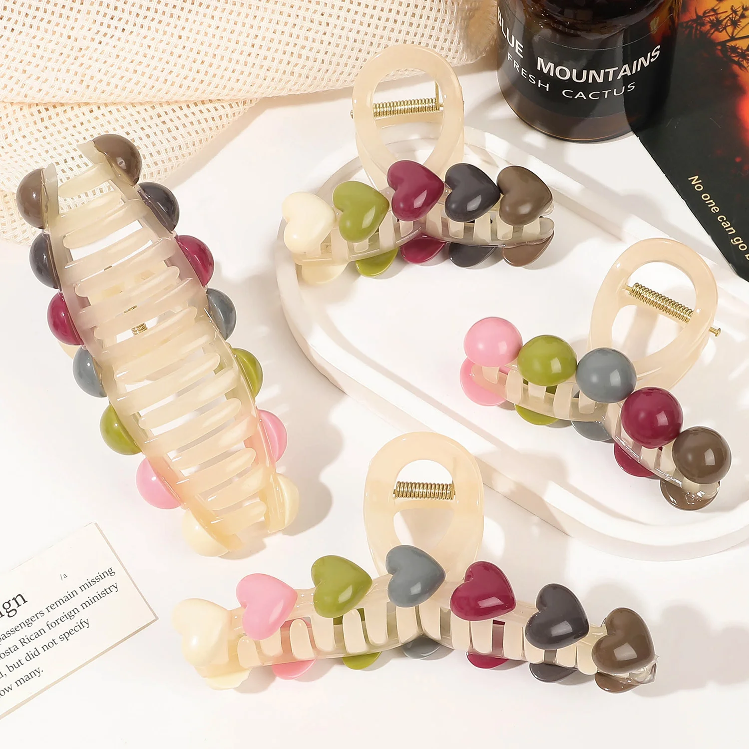 Retro Sweet Fashion Colorful Love Hair Crab Hair Claw Clip Elegant Ponytail Hairpin Hair Clip Barrettes Girl Hair Accessories