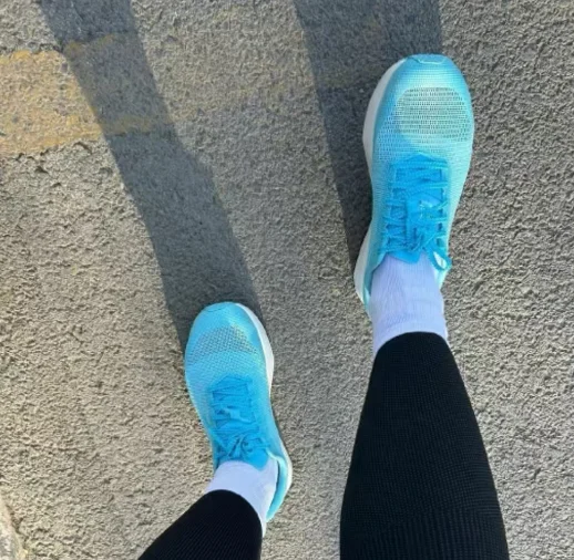 

Thick-soled multifunctional sports shoes, 20245 new trendy mesh lace-up breathable casual sports shoes, featuring a thickened so