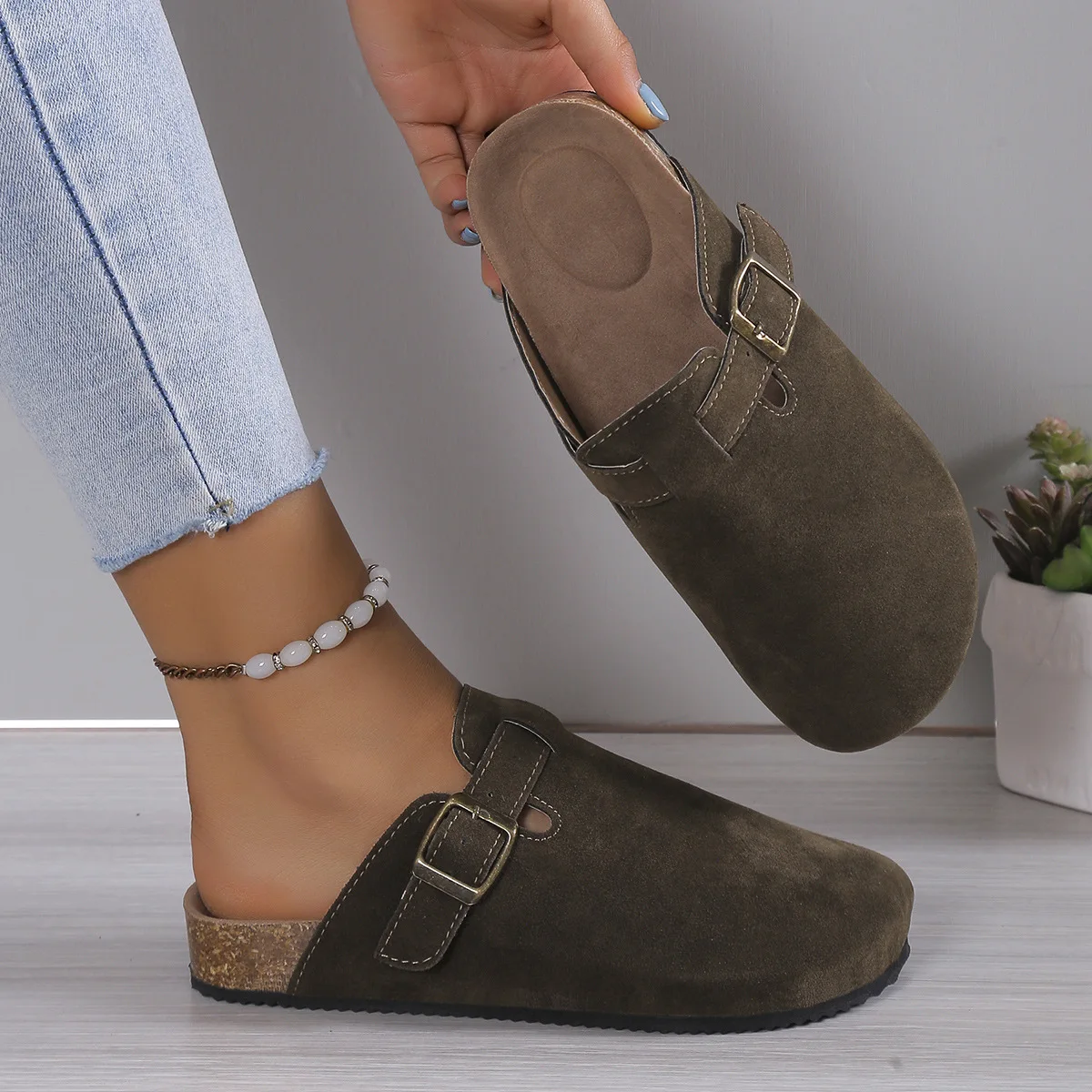 2023 Fashion Boston Clogs Women\'s Suede Mules Slippers Cork Insole Sandals With Arch Support Outdoor Lovers Beach Sandals