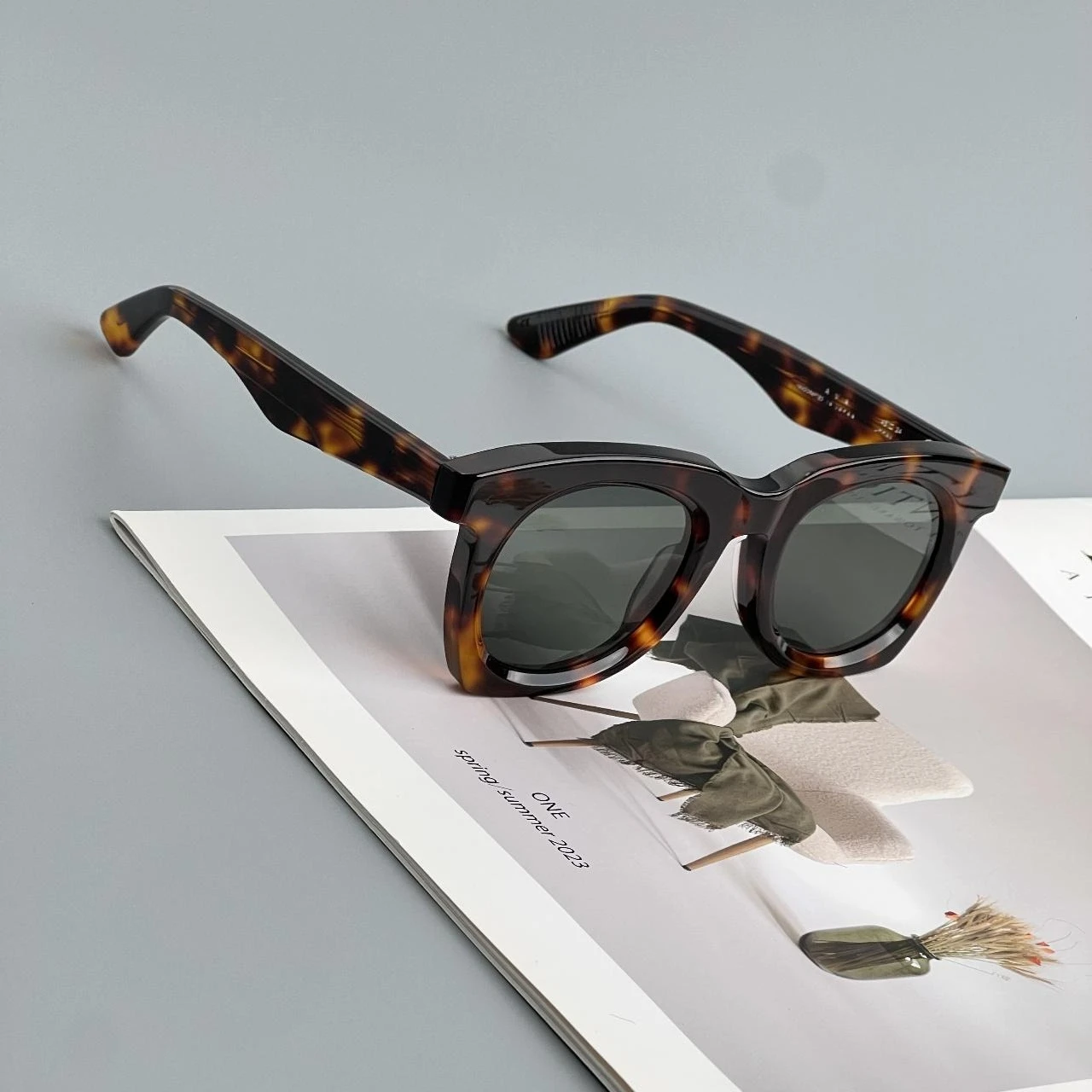 limited-edition-handcrafted-sunglasses-unisex-japan-luxury-uv400-vintage-eyewear-with-case