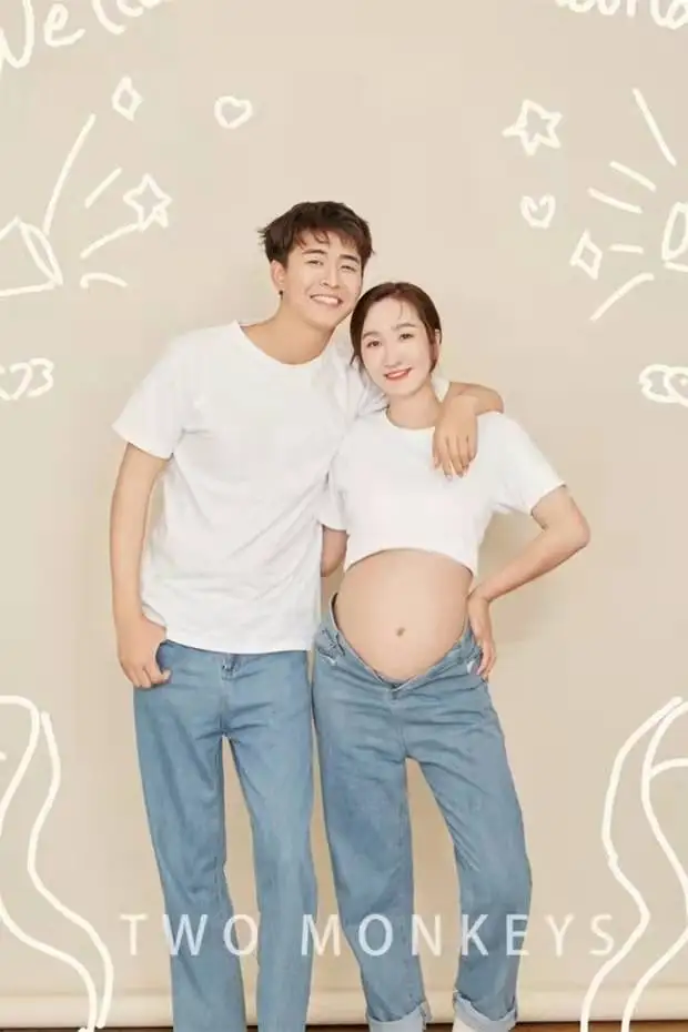 Mommy Daddy Matching Short Sleeve Pregnancy T-shirts and Jeans Pregnant Belly Couple Outfit Casual Suit Valentine Gift