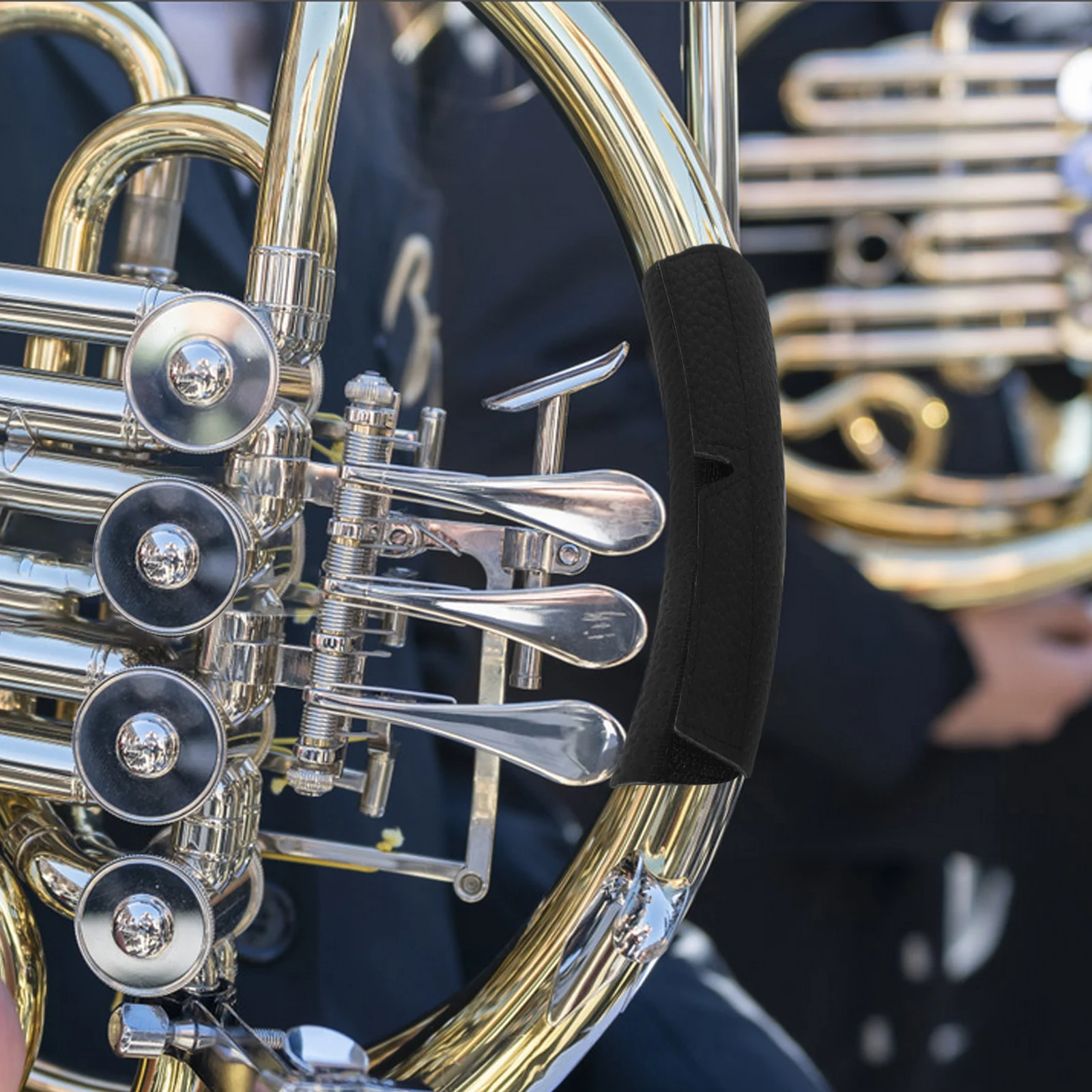 

Non-Slip French Horn Hand Guard Black Fake Grip Protector for Practice Performance Comfortable Ergonomic Design