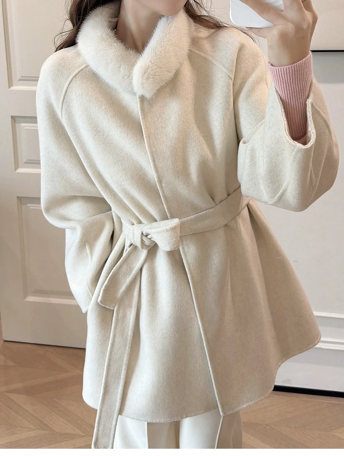 

Double-Sided Woolen Coat Women's Elegant Style Loose Fit Medium-Length Fur Collar Autumn Winter Outerwear in Apricot White