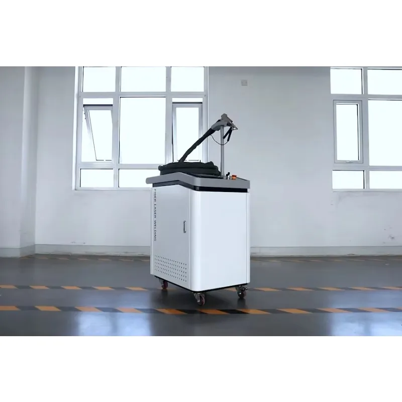 [Meistverkauft] 3-in-1-Hand-Faserstrahl-Schweißreinigungs-Schneidemaschine für Metall mit hohem Wirkungsgrad