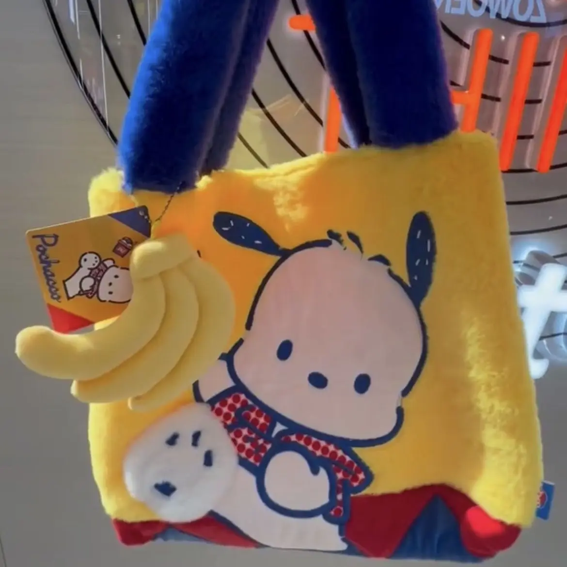 Sac à main en peluche Sanurgente Pochacco, sac de rangement de grande capacité, cadeaux animés, gels de dessin animé mignons, pendentif lancé, hiver, nouveau Kawaii