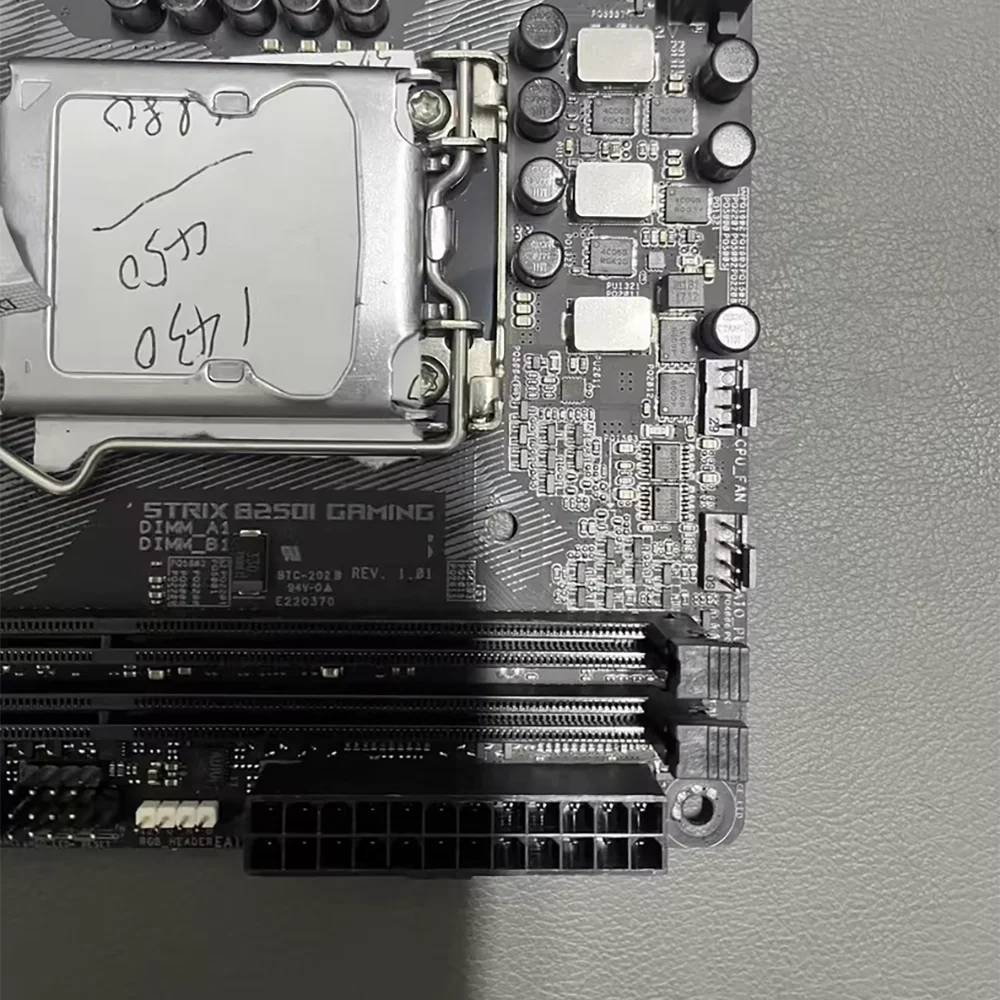 Материнская плата ROG Strix B250I Gaming ITX